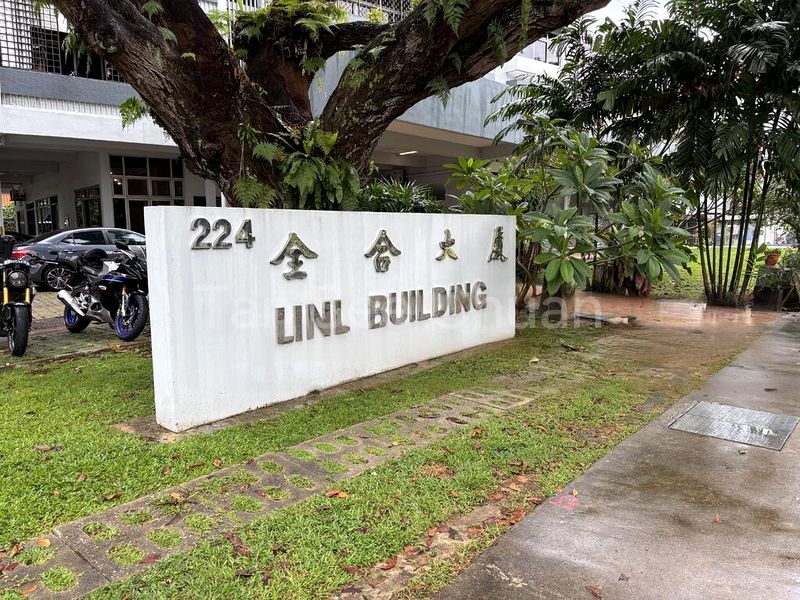 4 Bed Apartment (Condo) for Sale in  Uni Building - Image 7